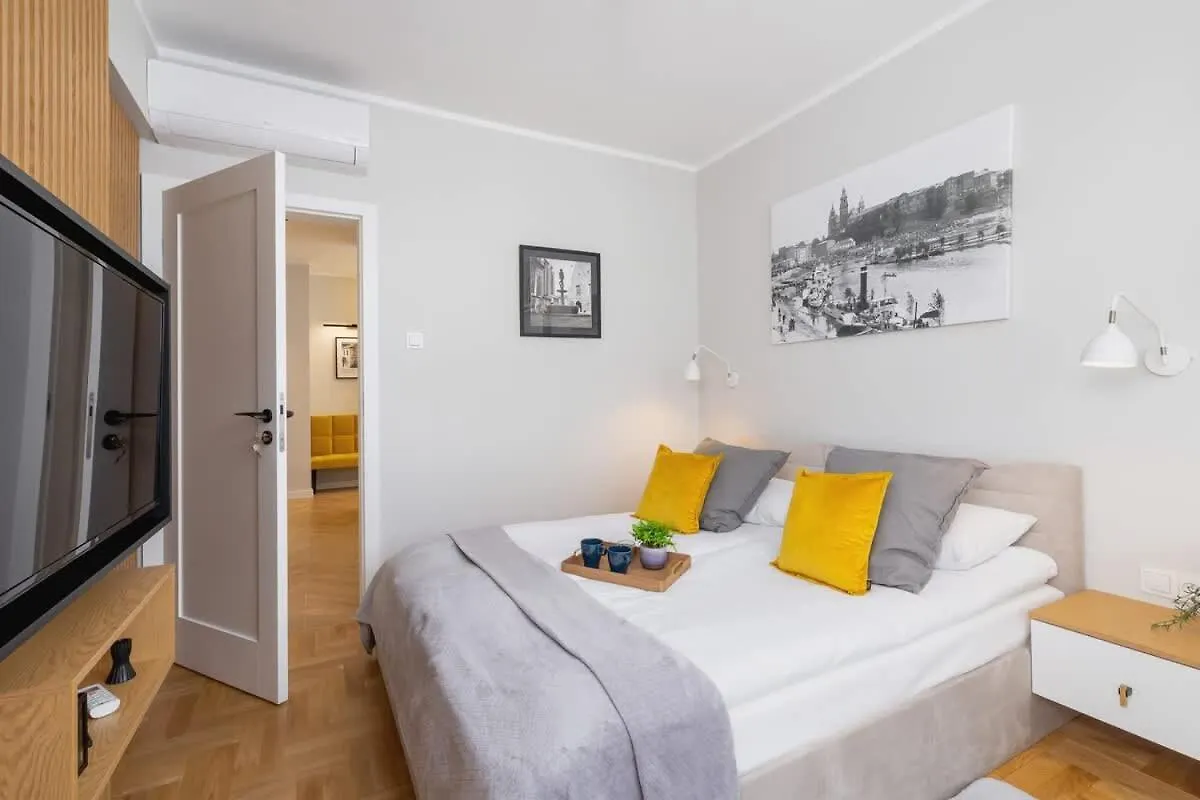 Apartamenty Warszauera Z Klimatyzacja Na Krakowskim Kazimierzu By Noclegi Renters 0*, Krakow